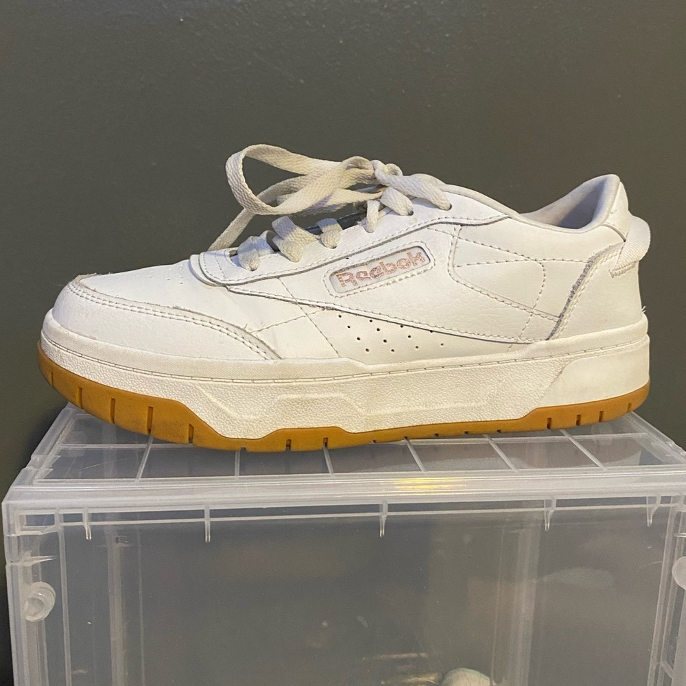 Platform Reebok good logo sneakers